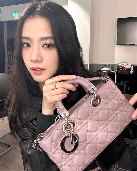 jisoo dior bag|jisoo christian dior.